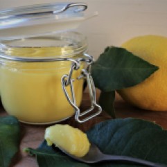 Lemon Curd, ricetta originale inglese.